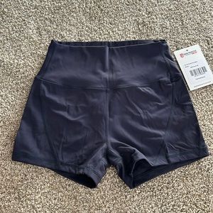 Born primitive shorts